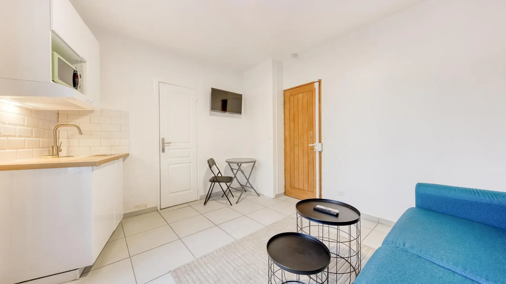 Studio A 30S Du Rer E,Paris En 20 Min Alloggio in famiglia Parigi